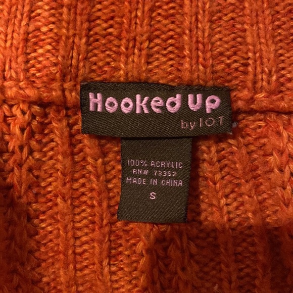 hooked up bright orange sweater - Picture 5 of 5